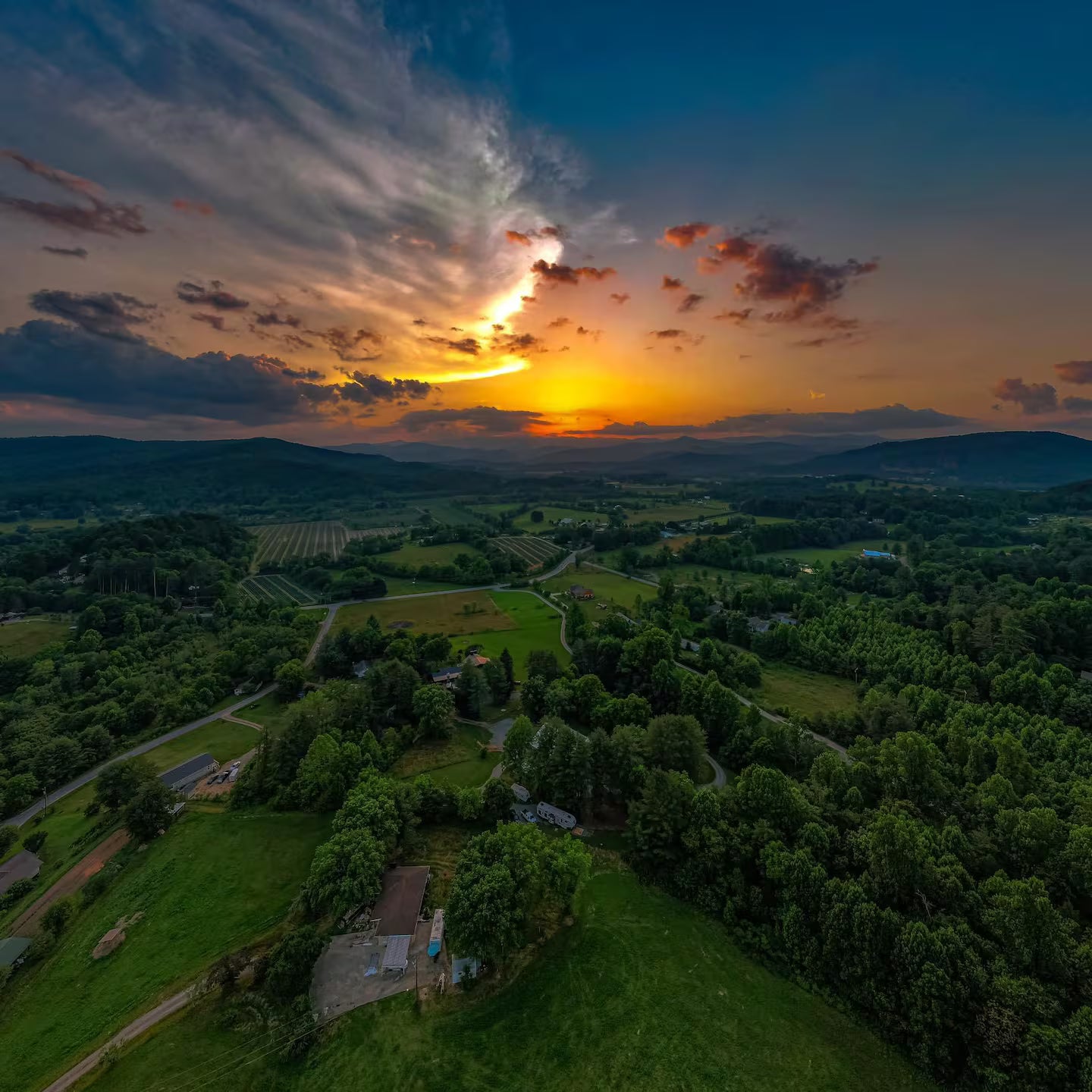 EARTHING retiro en Asheville